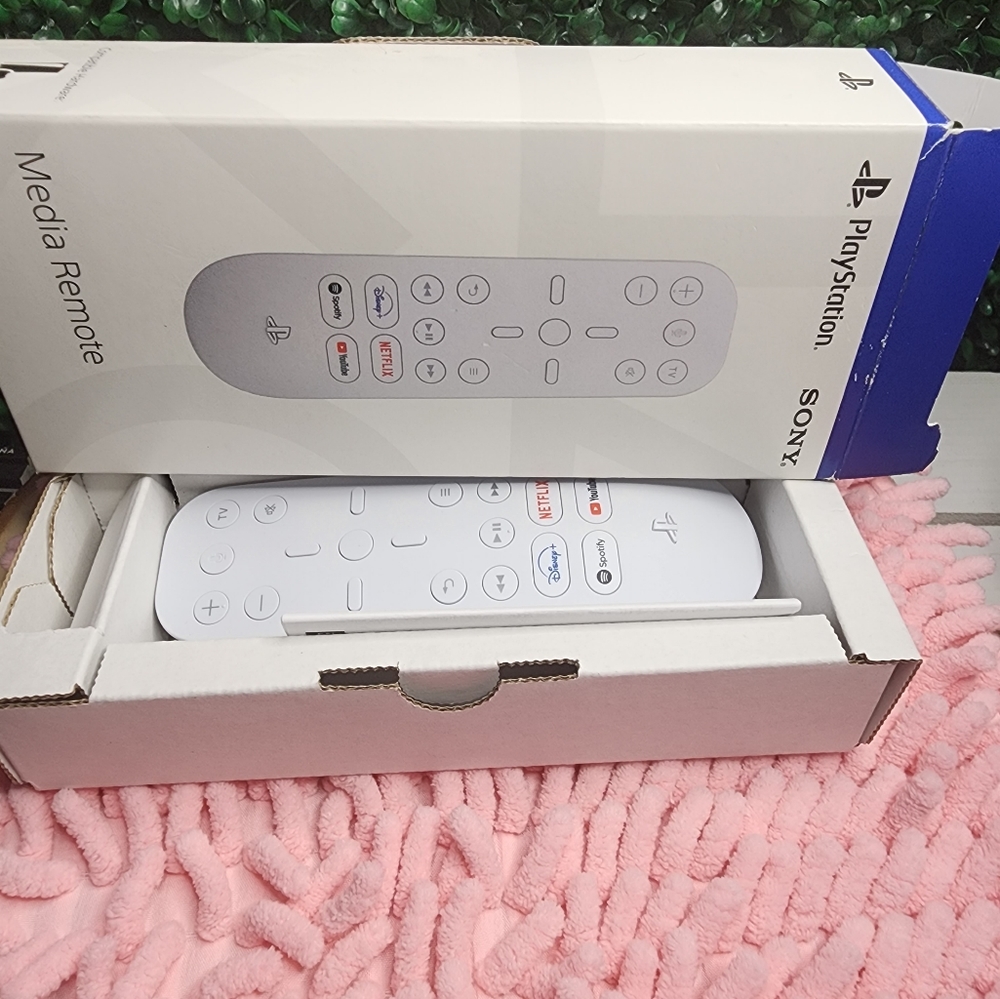 PlayStation 5 Media Remote